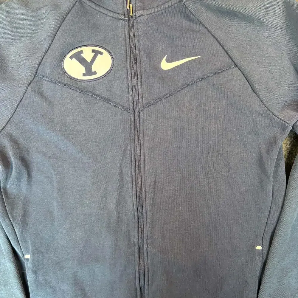 Nike BYU Cougars Showtime Full Zip Basketball Hoodie Navy Blue